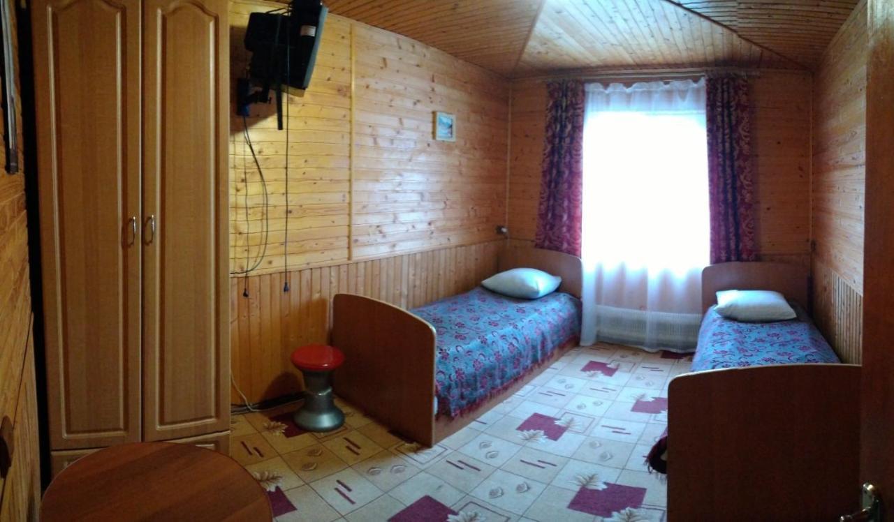 Villa Під Лісом У Гіда Jaremtsche Exterior foto